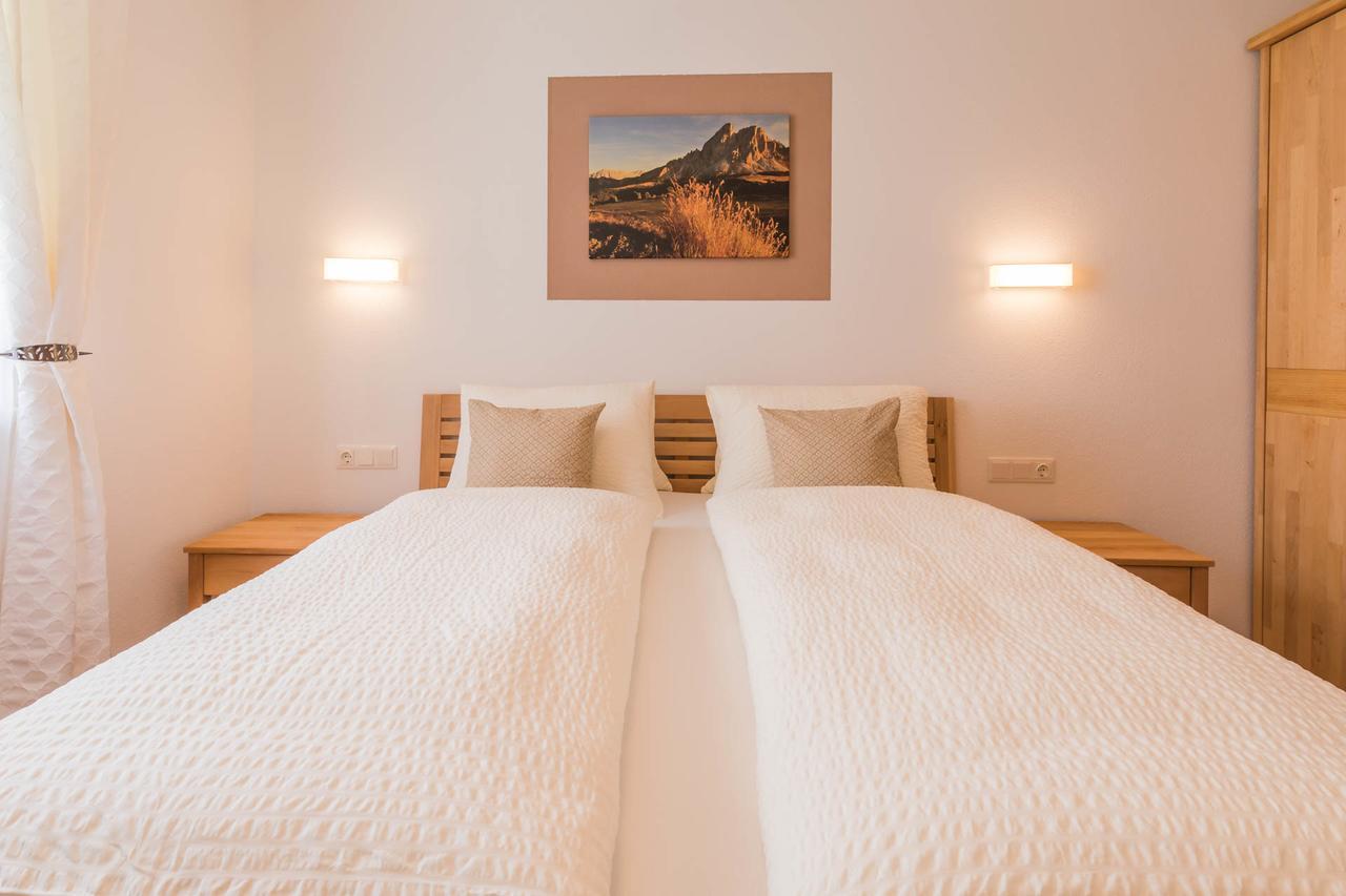 Apartment Im Huggn Fulpmes Esterno foto