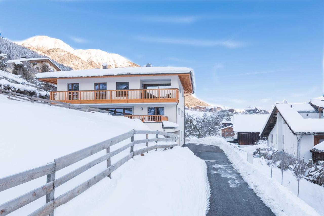 Apartment Im Huggn Fulpmes Esterno foto